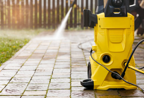 Best Pool Deck Cleaning  in Bassett, VA